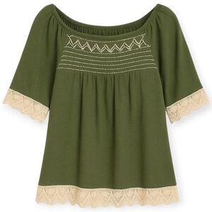TEMPTED HEARTS Green Boho Peasant Tunic‎ Top Women's Sz M Lace Trim Cottagecore